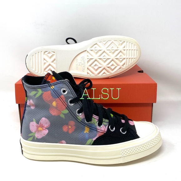 Converse Chuck 70 High Black Multi Canvas Casual Women's Sneakers Size 168260C - Picture 2 of 9
